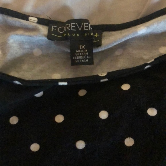Forever 21 polka dot crop top - Picture 2 of 2